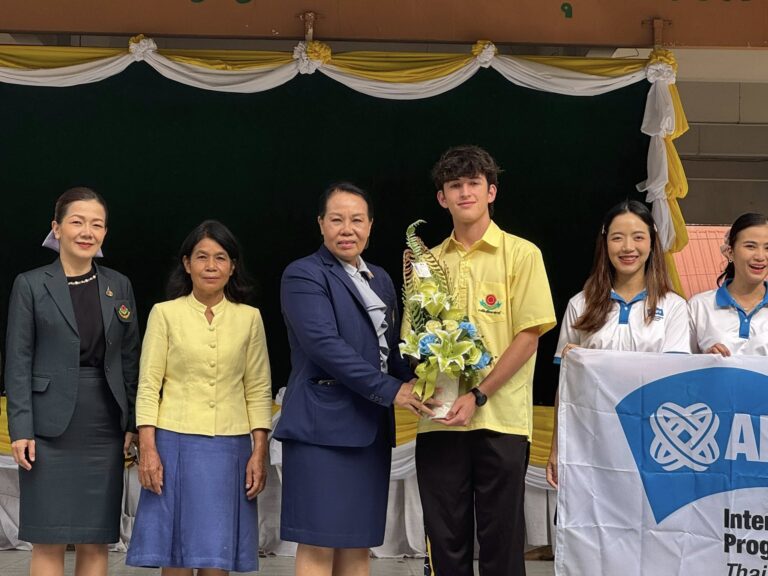 ต้อนรับยักเรียนแลกเปลี่ยน โครงการ AFS จากสมาพันธรัฐสวิส ประเทศสวิสเซอร์แลนด์